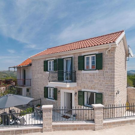 Nice home in Primosten w/ WiFi&2 Bedrooms Exterior foto